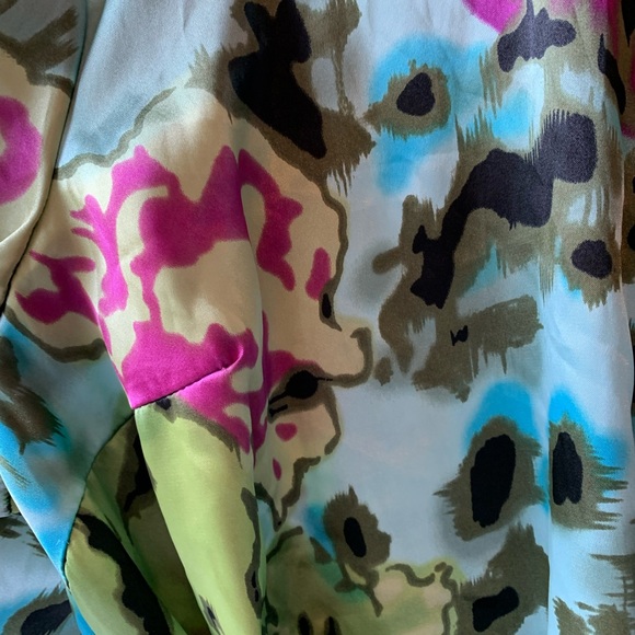 Lane Bryant floral satin robe/ blouse size 26/28 - Picture 4 of 8